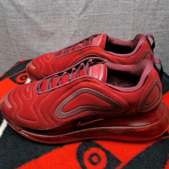 %Size 12 Men Nike Air Max 720 Night Maroon AO2924-601 Sneakers / A 27